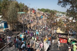 bangladesh:-second-fire-in-a-week-tears-through-vast-rohingya-refugee-camp