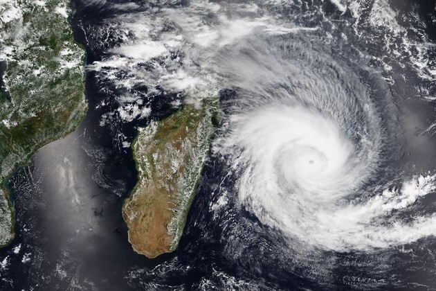 madagascar:-cyclone-batsirai-leaves-at-least-10-dead,-thousands-displaced