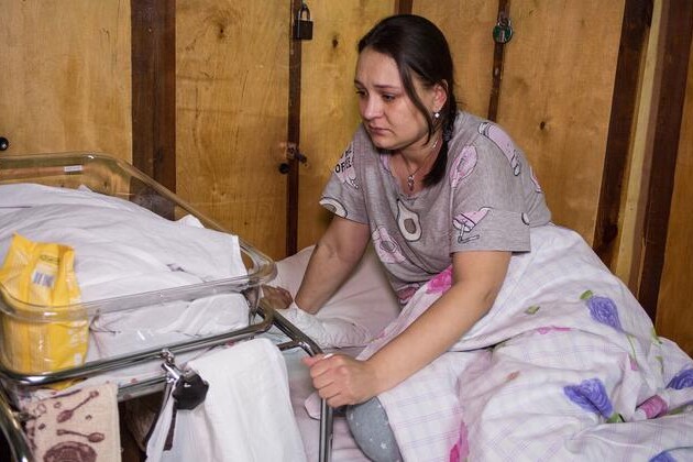 ukraine-health-facilities-‘stretched-to-breaking-point’,-warns-who