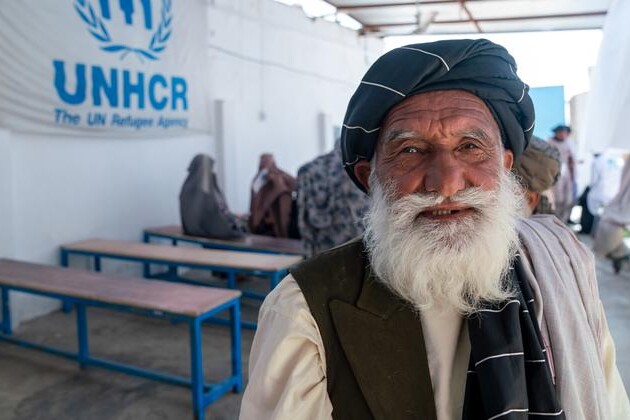 world-must-deliver-support-to-afghans:-un-refugee-chief