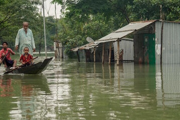 1.6m-children-stranded-by-flash-floods-in-bangladesh