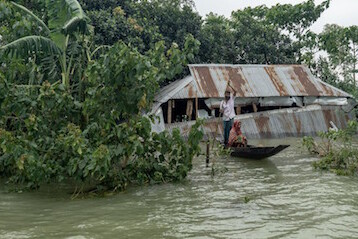 unicef-providing-emergency-aid-after-devastating-floods-in-bangladesh